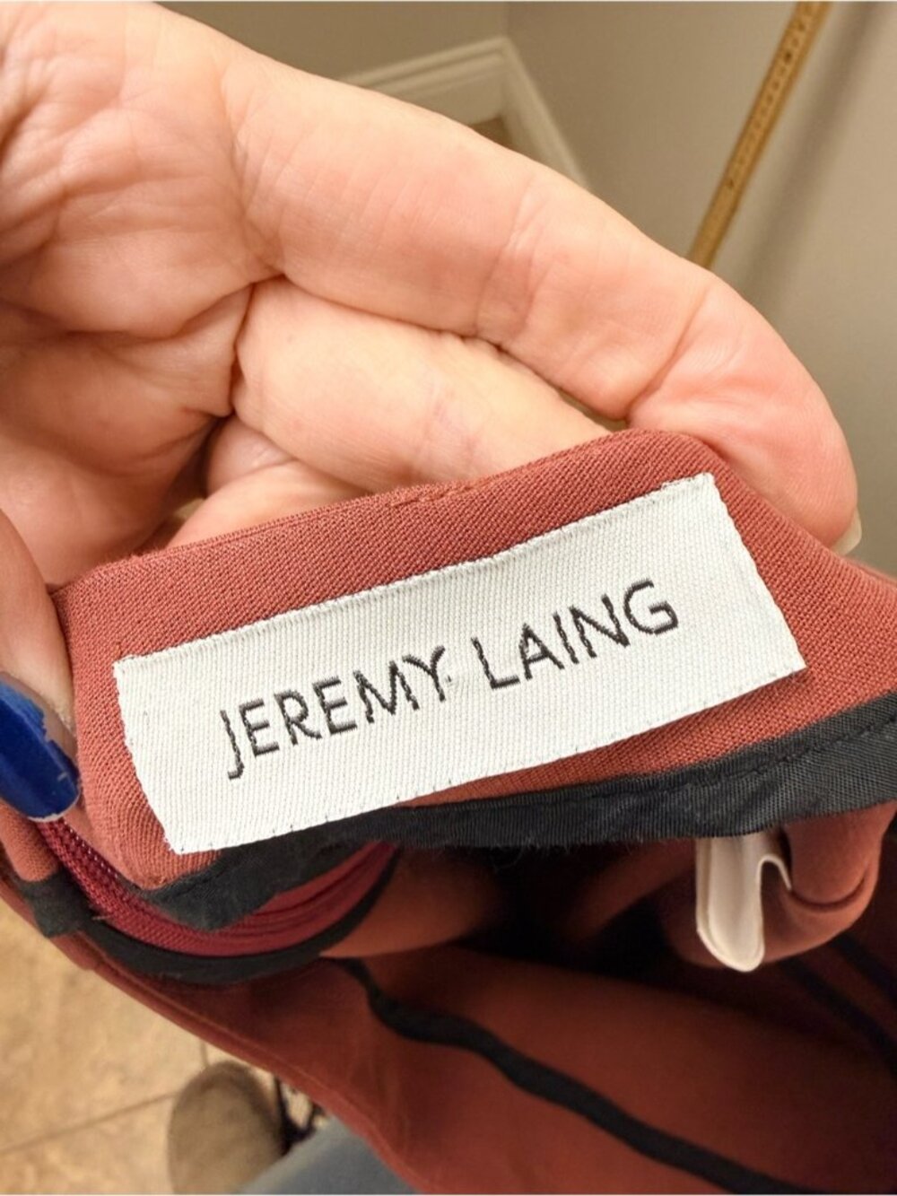 Jeremy Laing brick orange skirt with slit up front medium - Picture 9 of 12